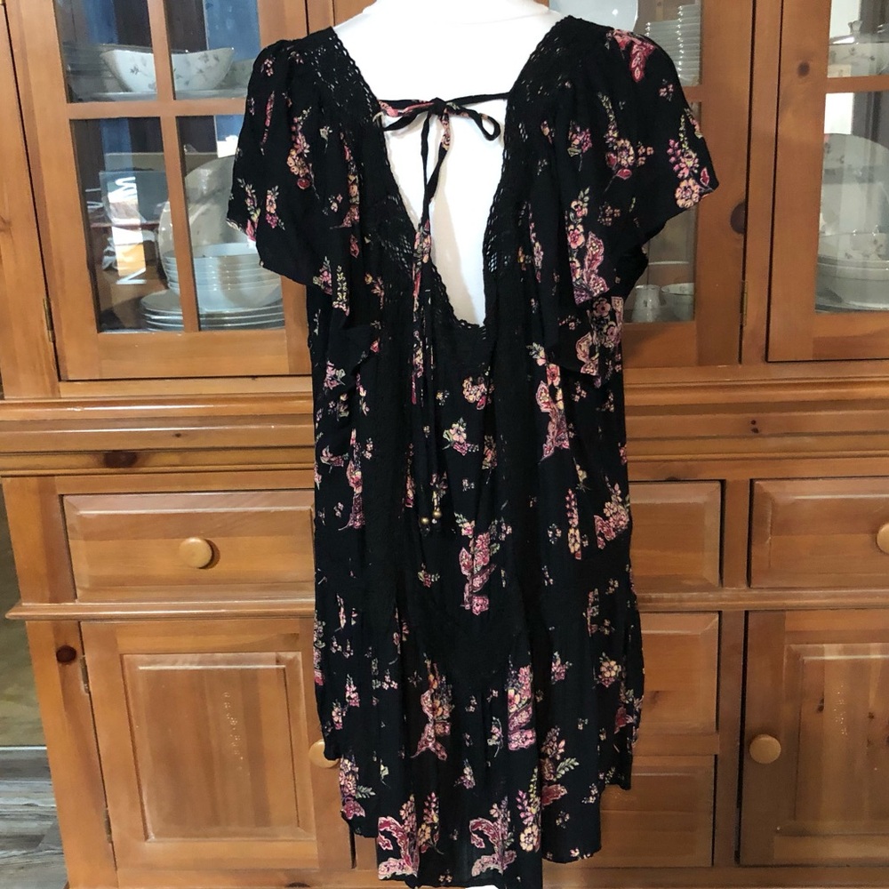 👗EUC Angie Floral Tie Back Dress - Picture 2 of 6